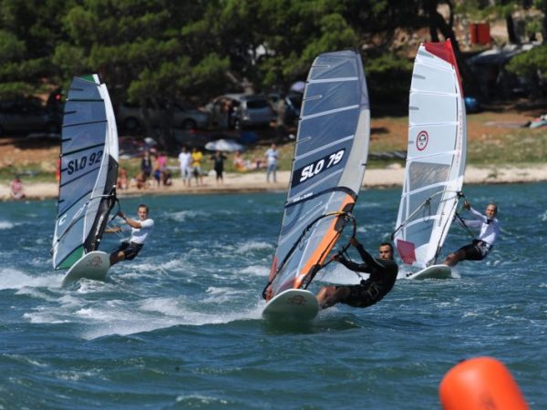 Windsurfing Pomer