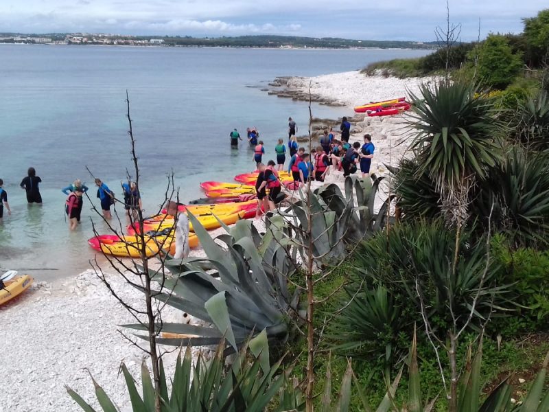 Windsurf centar Premantura – Kayak&SUP