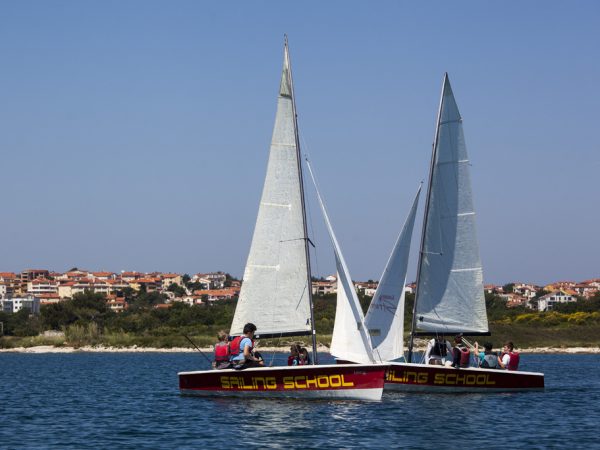 Clivo Sailing Club