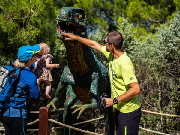 136 – Poučno tematska staza Putovima dinosaura