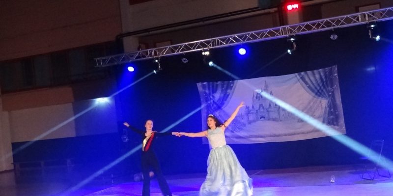Dance Show Banjole